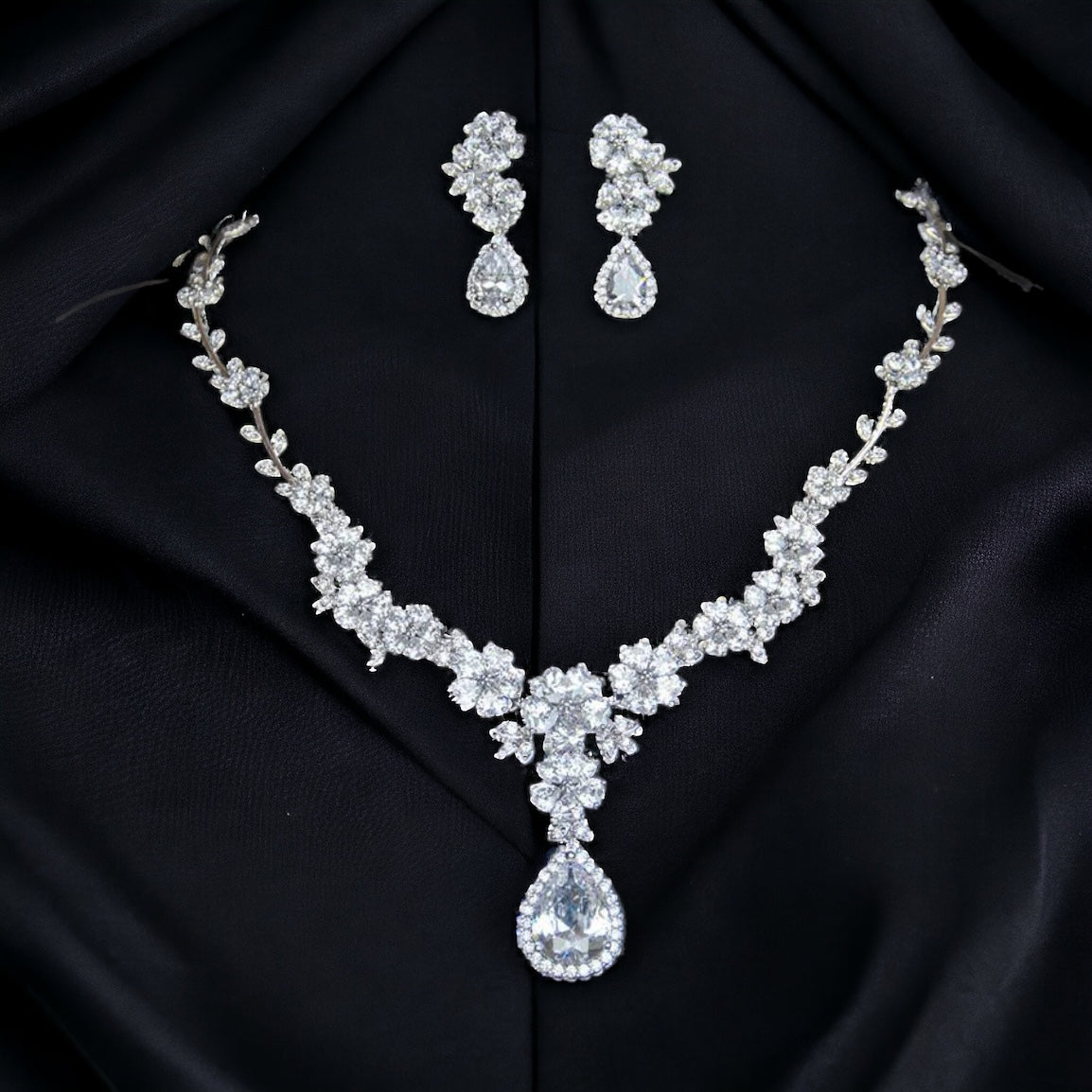 Floral Bridal jewellery set, cubic zirconia, necklace and earrings, Wedding Jewellery, Bridal