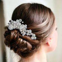 Load image into Gallery viewer, Pearl Jungle - Pearls Cluster with Coin Pearl Bridal Headpiece, Handmade Hair Comb