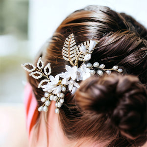 Porcelian White Lilac Handmade Bridal Hair Comb in Gold, Bridal Headpiece, Wedding Accessories