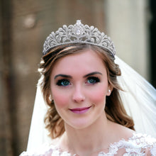 Load image into Gallery viewer, Regal Vintage Sparkly Mirco-paved Cubic Zirconia Embellished Tiara