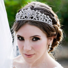 Load image into Gallery viewer, Regal Vintage Sparkly Mirco-paved Cubic Zirconia Embellished Tiara