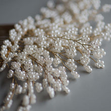 Load image into Gallery viewer, Pearls Tree Handmade Headpiece Gold Bridal Hair Comb