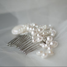 Load image into Gallery viewer, Belle Bridal Jewellery, wholesales and bespoke bridal couture, bridal headpieces, tiara, bridal Jewelry and accessories. 